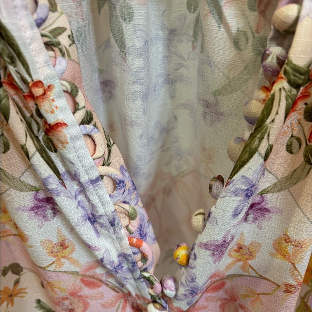 Petal and pup Floral Print Women's Top - Picture 4 of 5